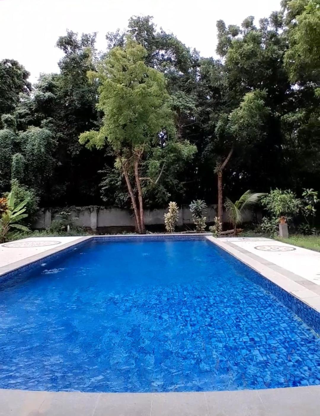 比达拉小屋旅馆 Labuhan Pandan 外观 照片