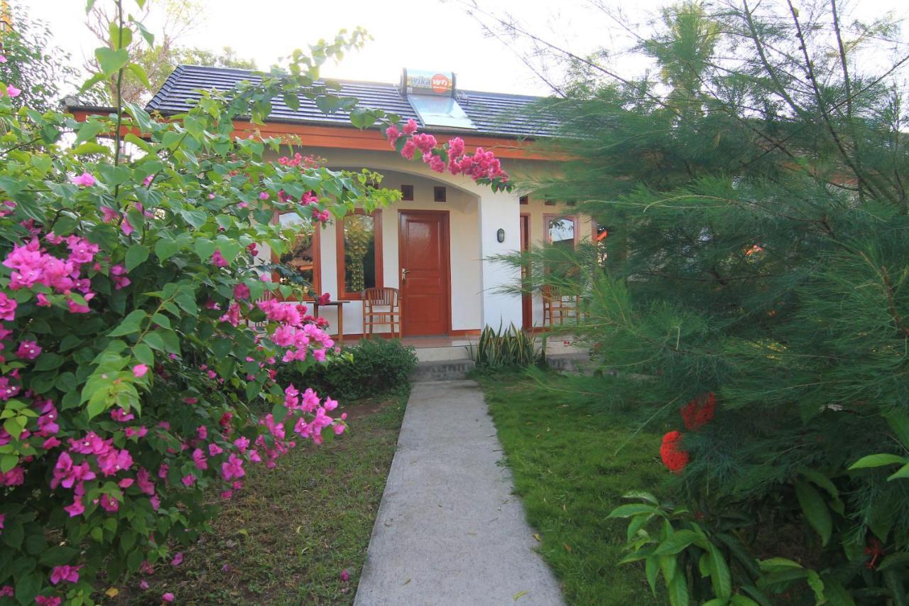 比达拉小屋旅馆 Labuhan Pandan 外观 照片